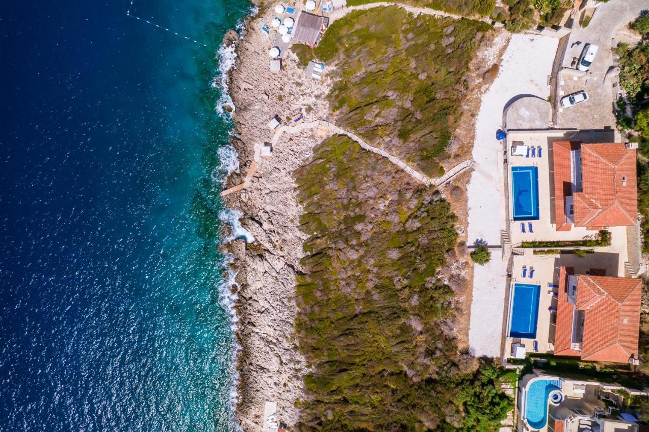 La Kumsal Denize Sifir Ve Ozel Havuzlu Dubleks Suit Kaş Eksteriør bilde